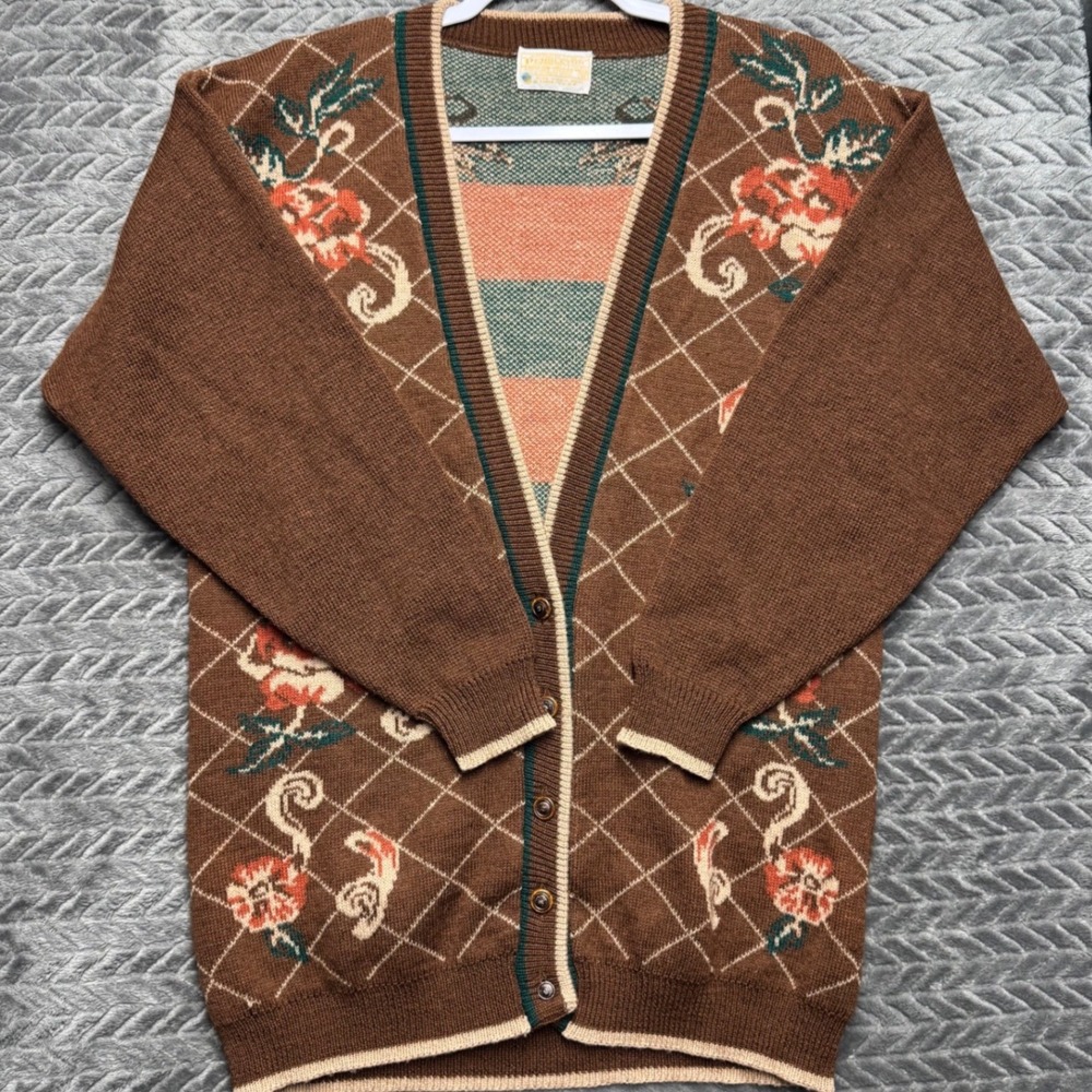 Pendleton Cardigan Sweater Medium Brown Excellent‎ Floral Argyle Wool USA (2042)